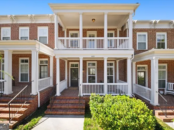 665 Brennan Dr, Decatur, GA 30033