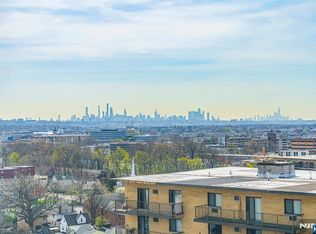 280 Prospect Ave APT 8G, Hackensack, NJ 07601