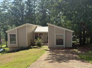 102 Dunn Hollow Dr, Fairfield Bay, AR 72088