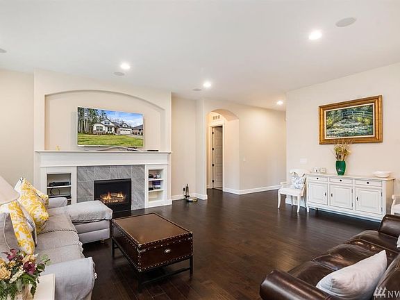 3rd image of 12217 56th Ave NW