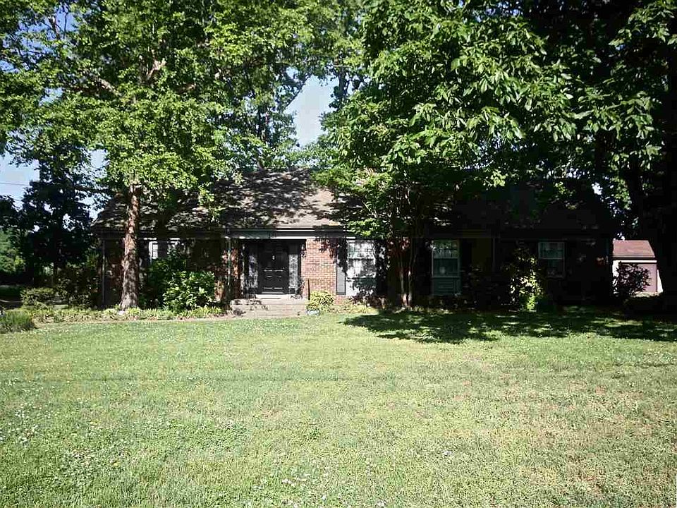 1st image of 303 Oakdale Dr