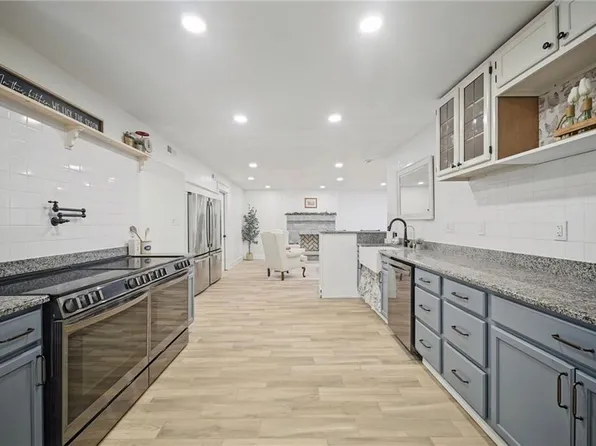 2517 Olympic Ct, Virginia Beach, VA 23453