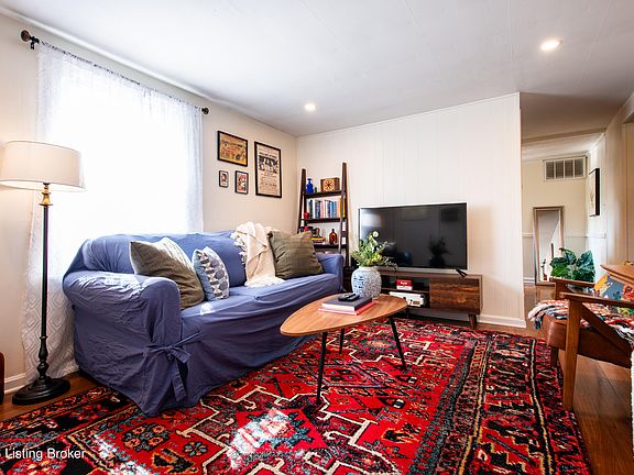 2nd image of 1605 Taylor Ave