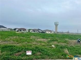 110 Carmine Ave, Port Lavaca, TX 77979