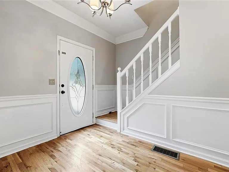 5697 Frontier Walk Ln — Photo 4