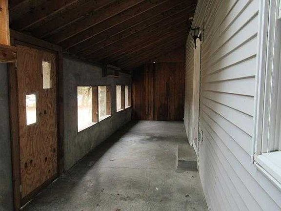 Enclosed Porch