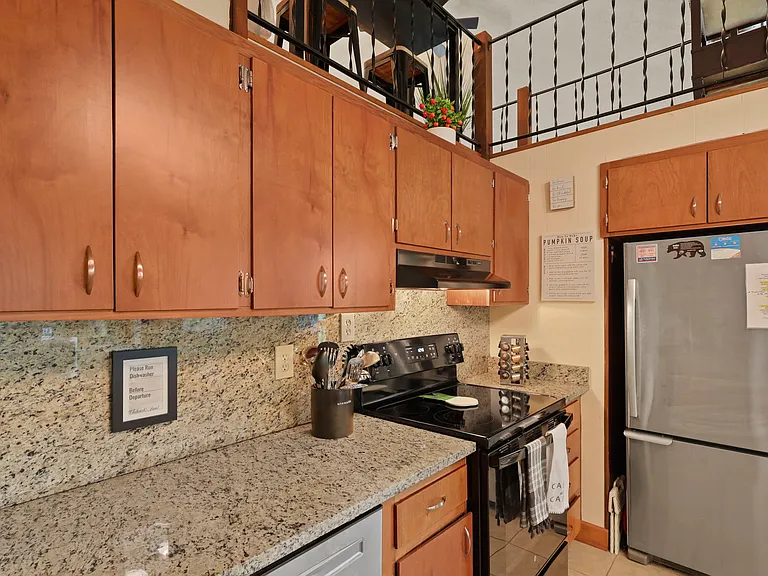 820 Pine Ridge Rd — Photo 43