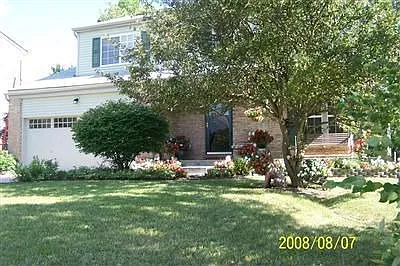 722 Coachway Ct photo 1