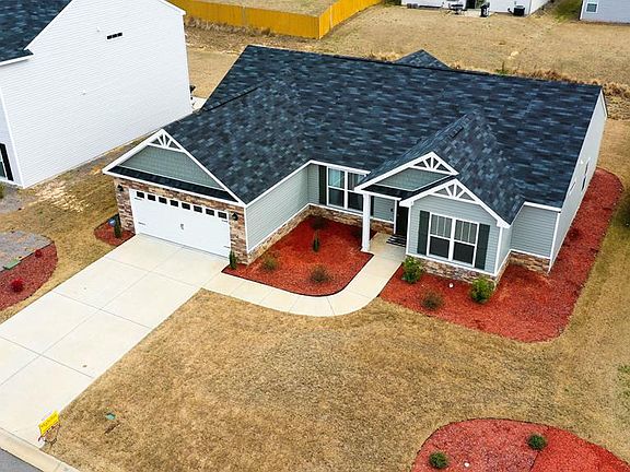 5th image of 168 Almond Dr