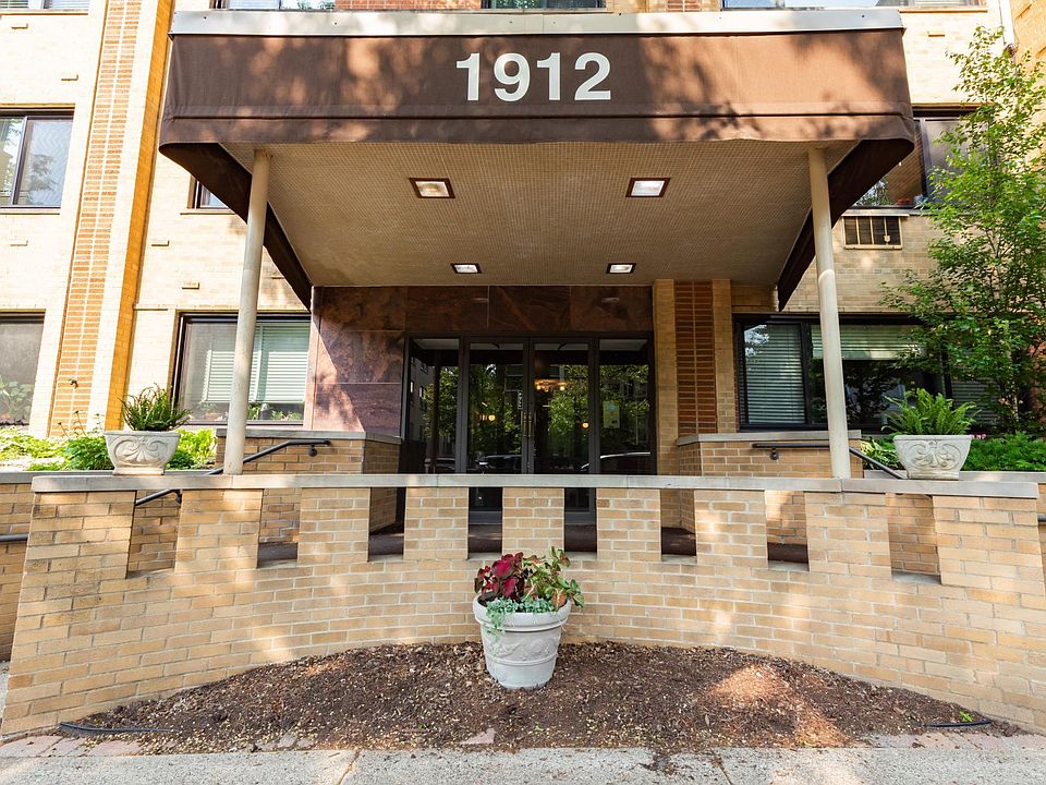 1912 Dupont Ave S APT 103, Minneapolis, MN 55403 | MLS #6430242 | Zillow