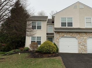 1744 Hood Ln, Maple Glen, PA 19002