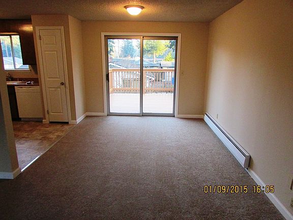 4th image of 7451 50th Ave E