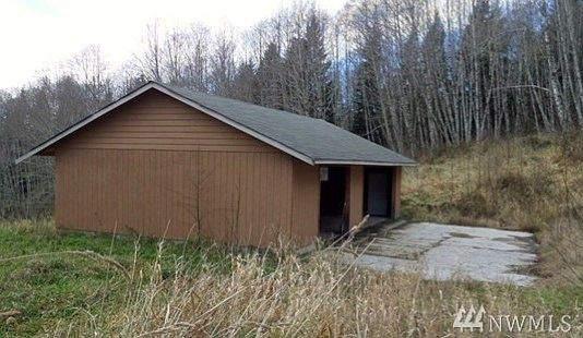 2nd image of 143 Short Rd