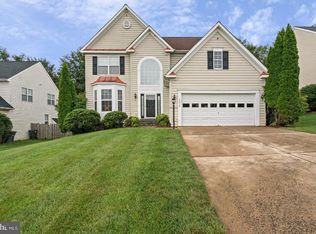 5075 Kapp Ln, Woodbridge, VA 22193