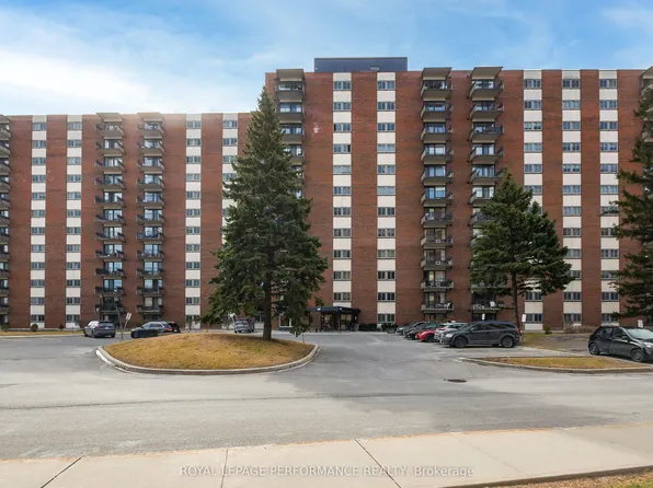 1465 Baseline Rd #1014, Ottawa, ON K2C 3L9