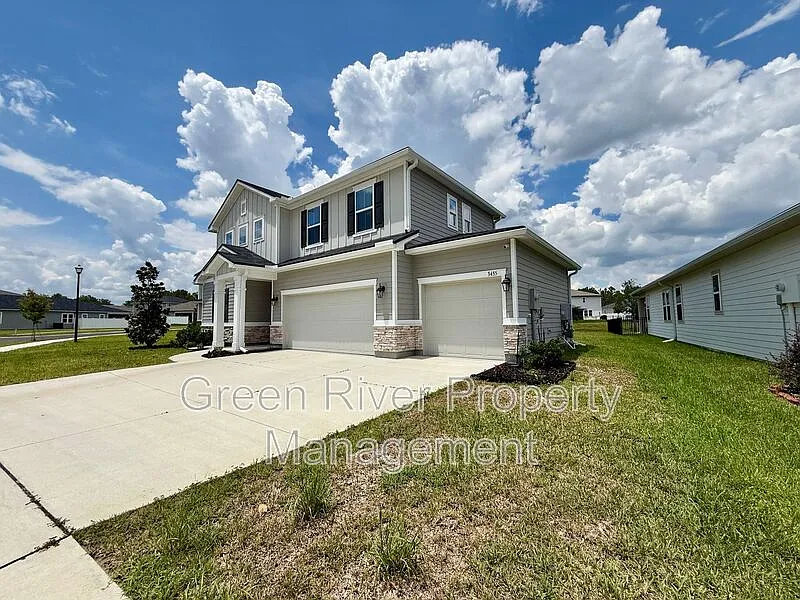 4 bed, 3.0 bath, 2389 sqft, $2,950 — Photo 3