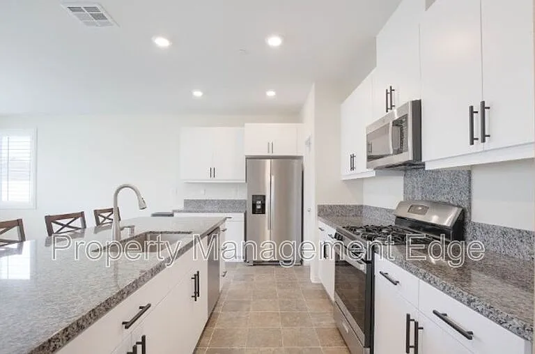 30205 Chamonix Cir — Photo 3