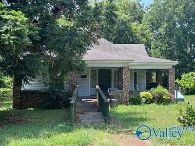 1232 15th Pl SW, Birmingham, AL, 35211