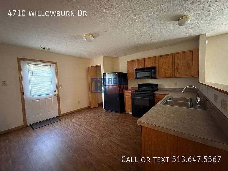 4710 Willowburn Dr — Photo 9