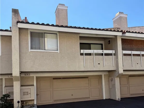 184 Fairwinds, Costa Mesa, CA 92626