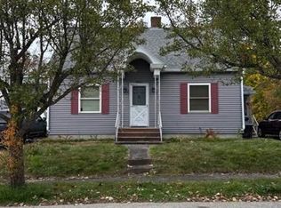 16 Green St, Lewiston, ME 04240