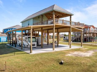 1763 Croaker Ln, Crystal Beach, TX 77650