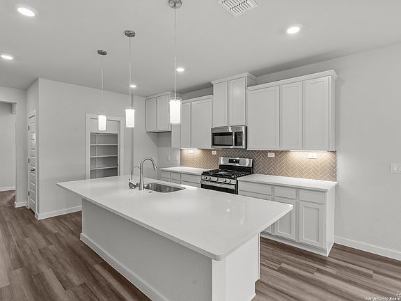 6th image of this home