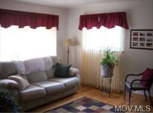 1109 46th St, Vienna, WV 26105
