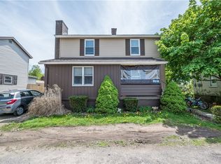 9038 Oak St, Pittsburgh, PA