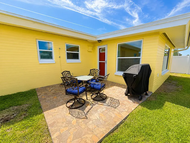 3255 La Paloma Ave — Photo 22
