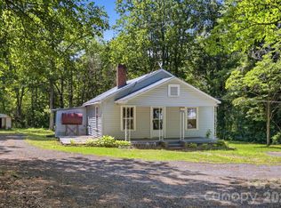 2155 Pa Jolly Ln, Granite Falls, NC 28630