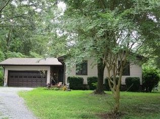870 Homestead Dr, Lexington, NC 27292