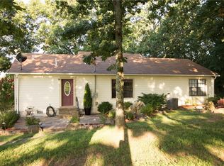 3945 Sun Valley Est, Van Buren, AR 72956
