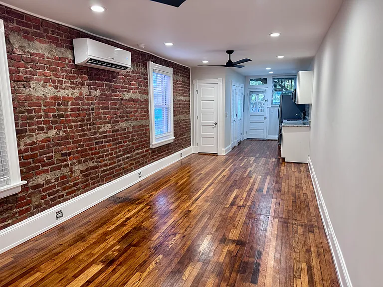 3120 Hanover Ave #B — Photo 2