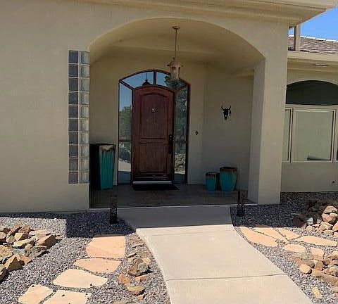 2nd image of 4 Mount Olympus Rd