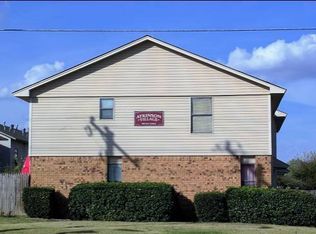 1901 E Lindsey St APT 15B, Norman, OK 73071