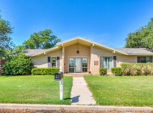 413 McCarver Dr, Ballinger, TX 76821