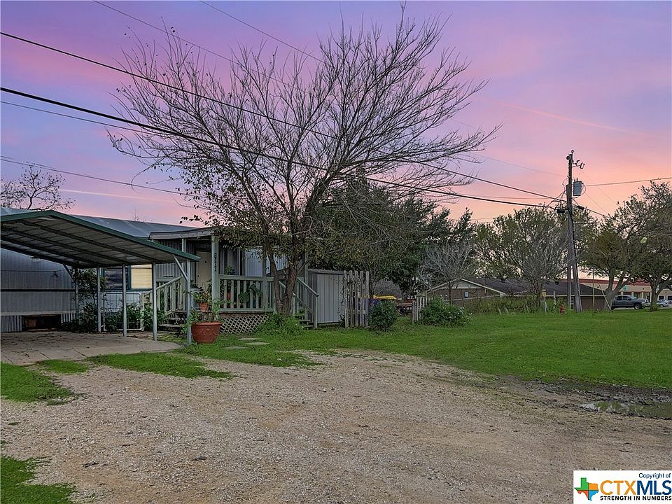 1900 Waelder Rd, Gonzales, TX 78629 Zillow