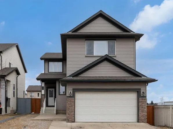 224 SE Morningside Grn SW, Airdrie, AB T4B 3M4