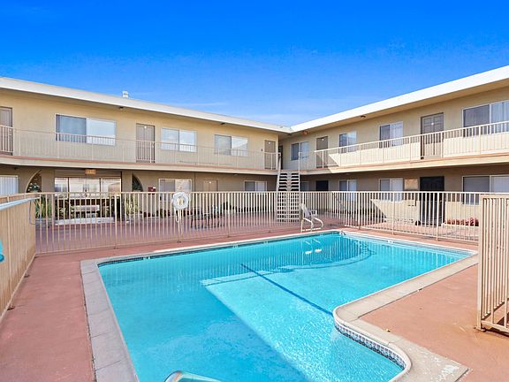 5th image of 14108 Doty Ave APT 2