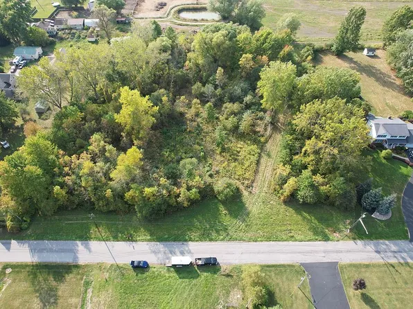 7680 Northfield Rd, Clarence Center, NY 14032