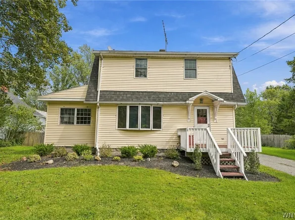 294 Olean St, East Aurora, NY 14052
