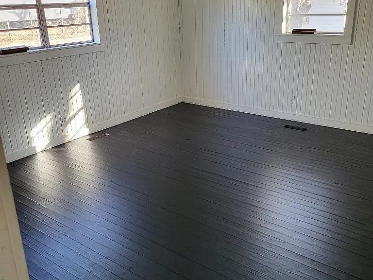 205 S Decatur St — Photo 6