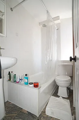 Rented by J Misrahi Realty Corp | media 25