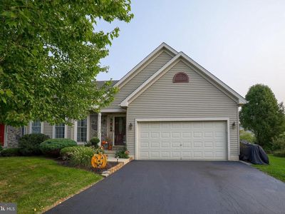 3426 Green Leaf Dr, Mount Joy, PA, 17552