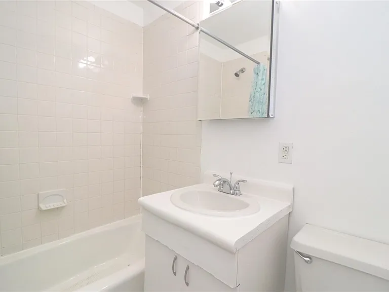 108 Adams St #4 — Photo 41