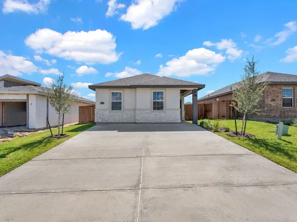 5419 Saint Leo Dr, Laredo, TX 78046