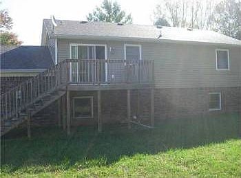 3rd image of 5236 N Arlington Ave