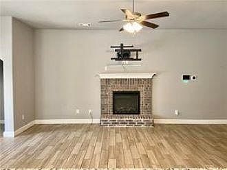 5th image of 3610 Macintosh Way