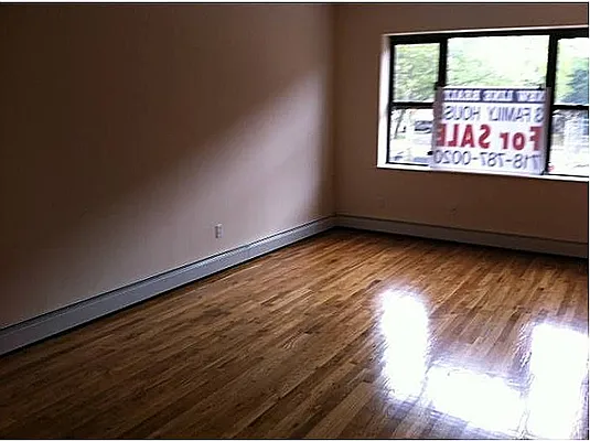 Rented by Elite NY Holdings | media 5